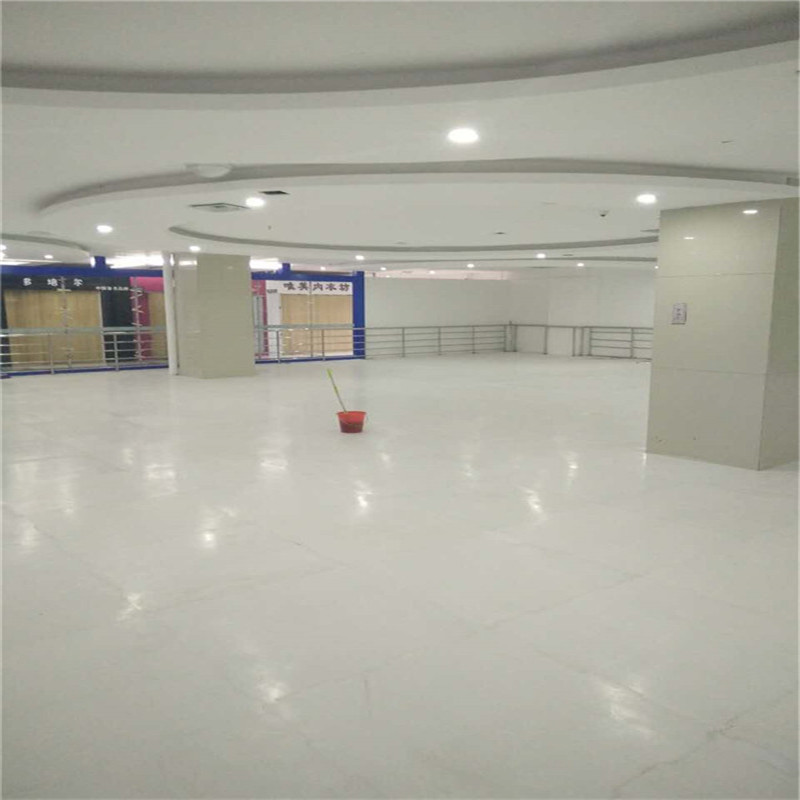 受磨滑冰场地面